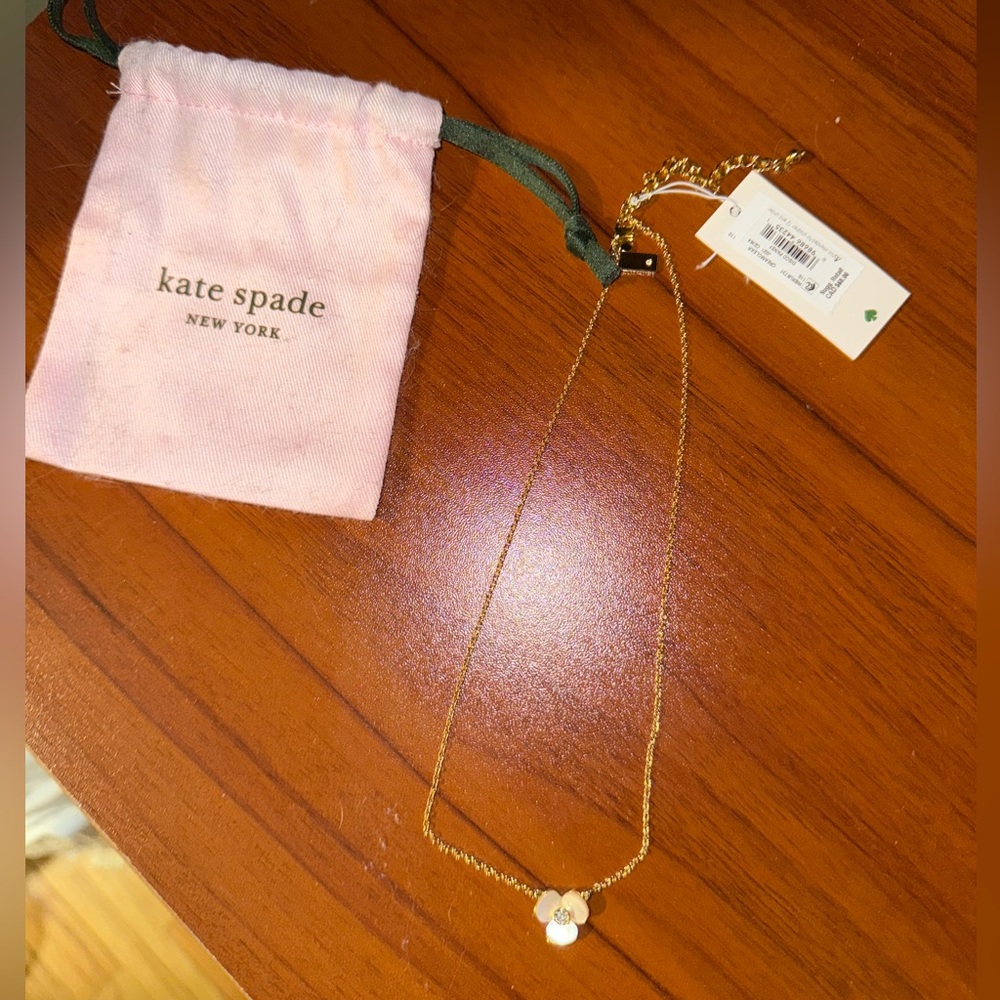 Elegant Gold Necklace